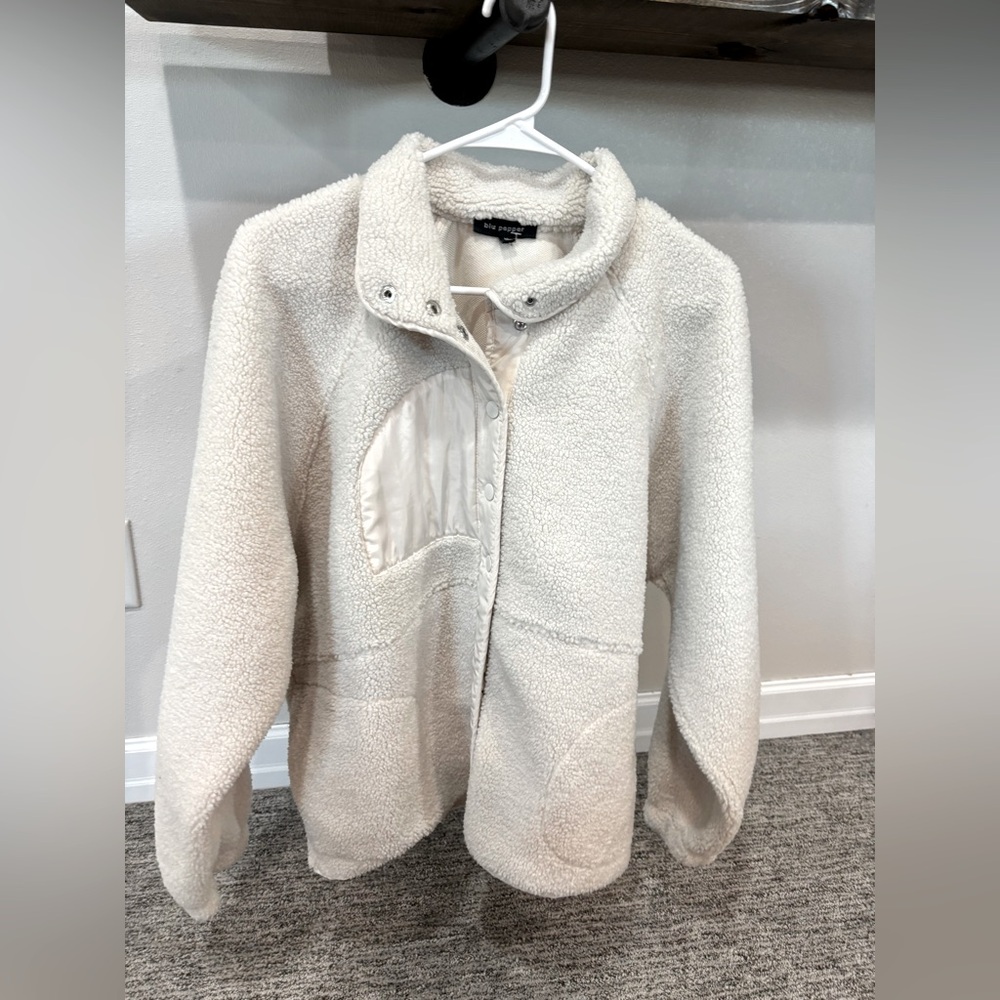 Like New Sherpa Blu Pepper Shacket